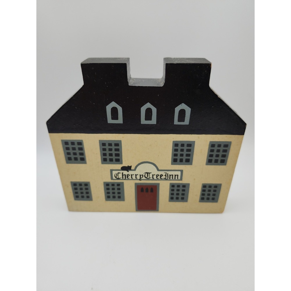 The Cats Meow Village Cherry Tree Inn Artist Signed Faline 'I8